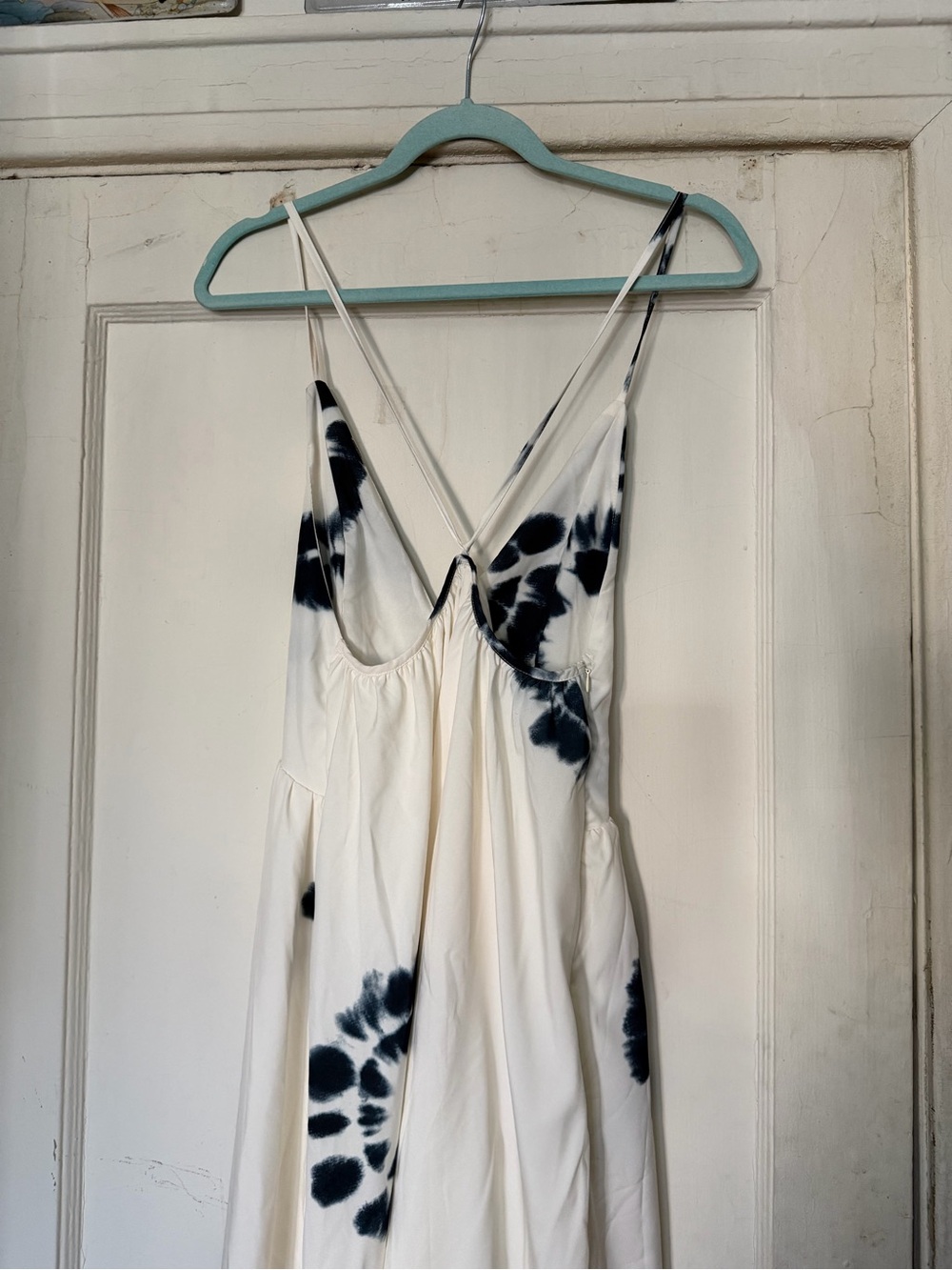 Ivesso White Tie-Dye Maxi Dress with Spaghetti Straps - Picture 8 of 9